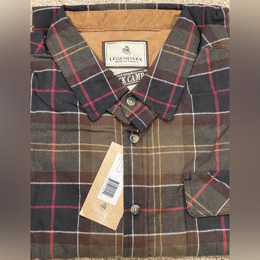 NEW Legendary Whitetails Men’s XL Flannel Shirt (in plastic)